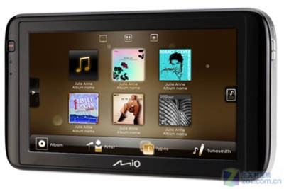 GPS带键盘？Mio新导航产品媲美上网本，实现智能上网导航